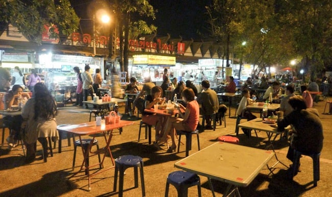 Chiang Mai gate night market