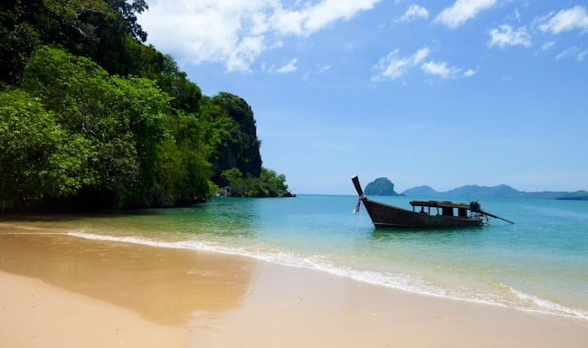 Longtail on the beach, Koh Nok